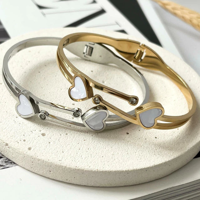 Bracelete inspiração - Corações